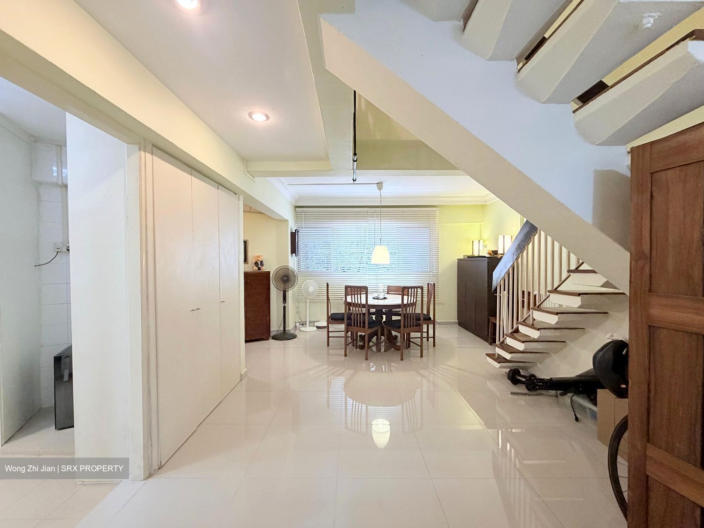 Blk 115 Sunset Way Residence (Clementi), HDB Executive #563641191